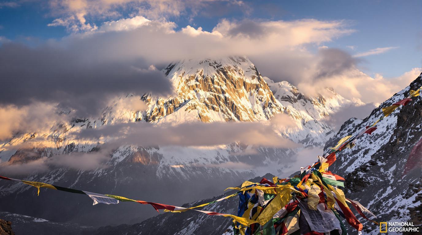 Ce col à 5 416 mètres révèle pourquoi l’Annapurna fut le premier 8000 gravi