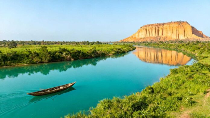 Les quatre mois où Garoua révèle sa Bénoué navigable sans les 35°C de l'été