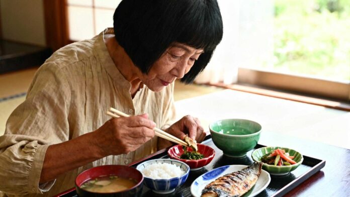 3,7% d'obésité au Japon contre 17% en France : 3 rituels japonais maintiennent le poids stable sans régime
