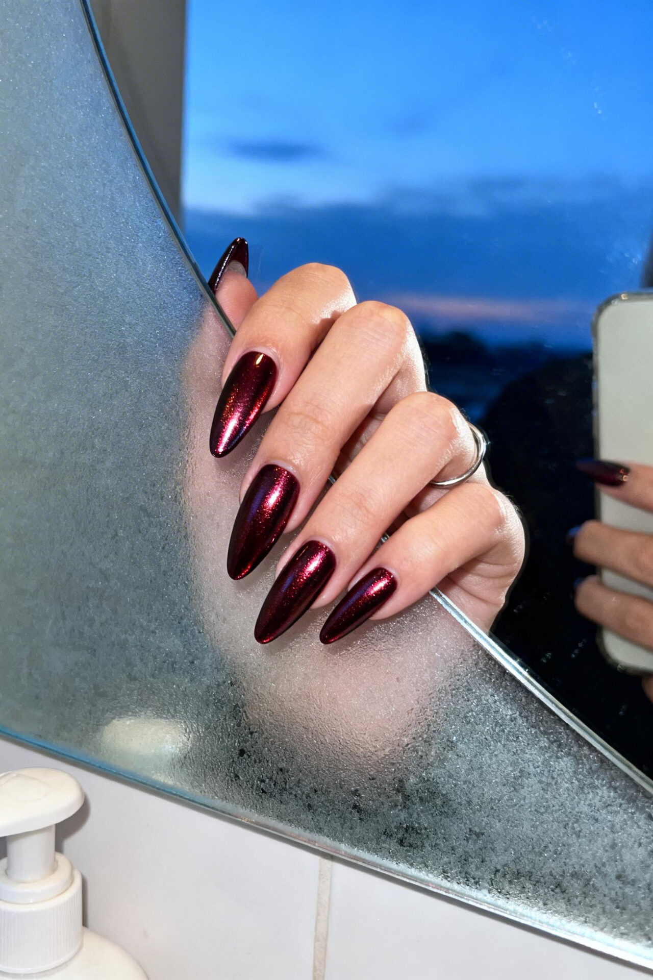 Brown cat eye nails - burgundy wine chrome