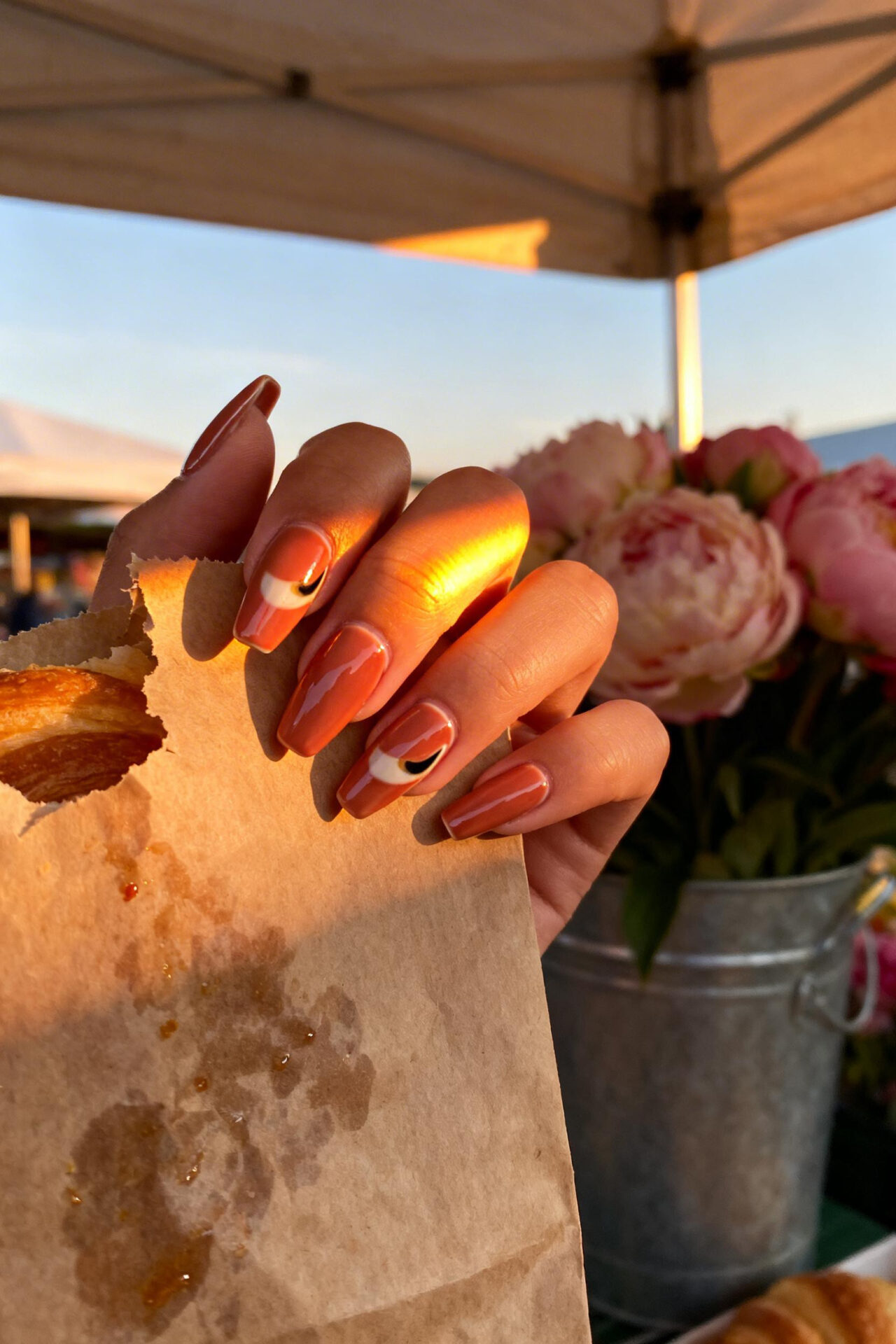 Neutral Cat Eye Nails - terracotta coffin glazed