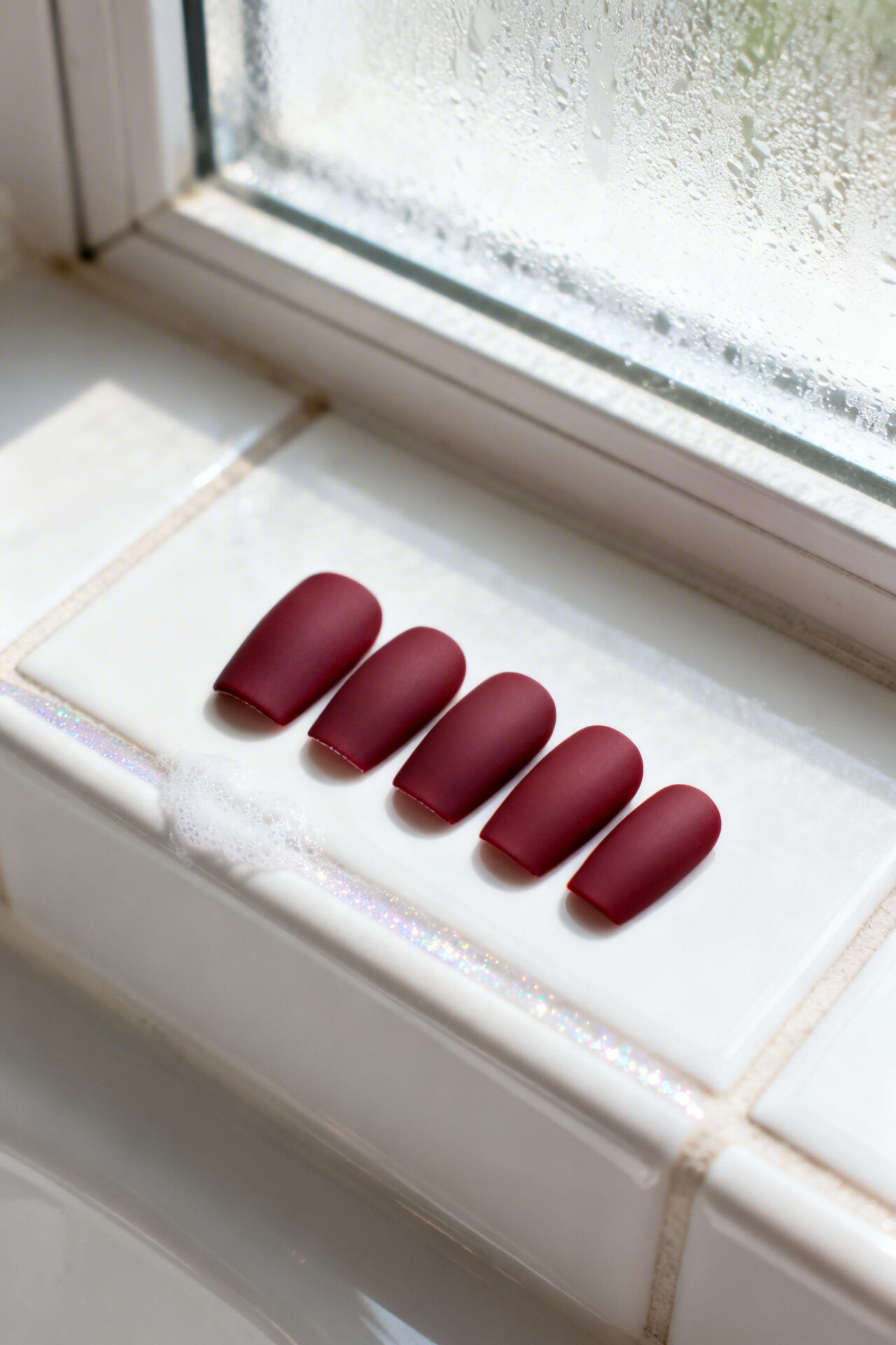 Red Square Nails - elegant cherry matte