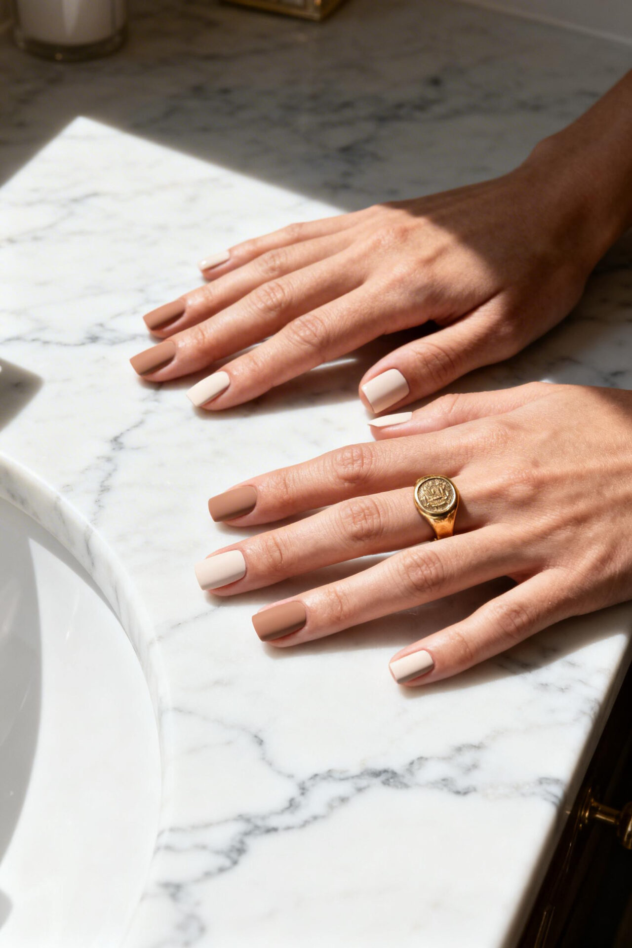 Short Nails Inspo - cappuccino matte