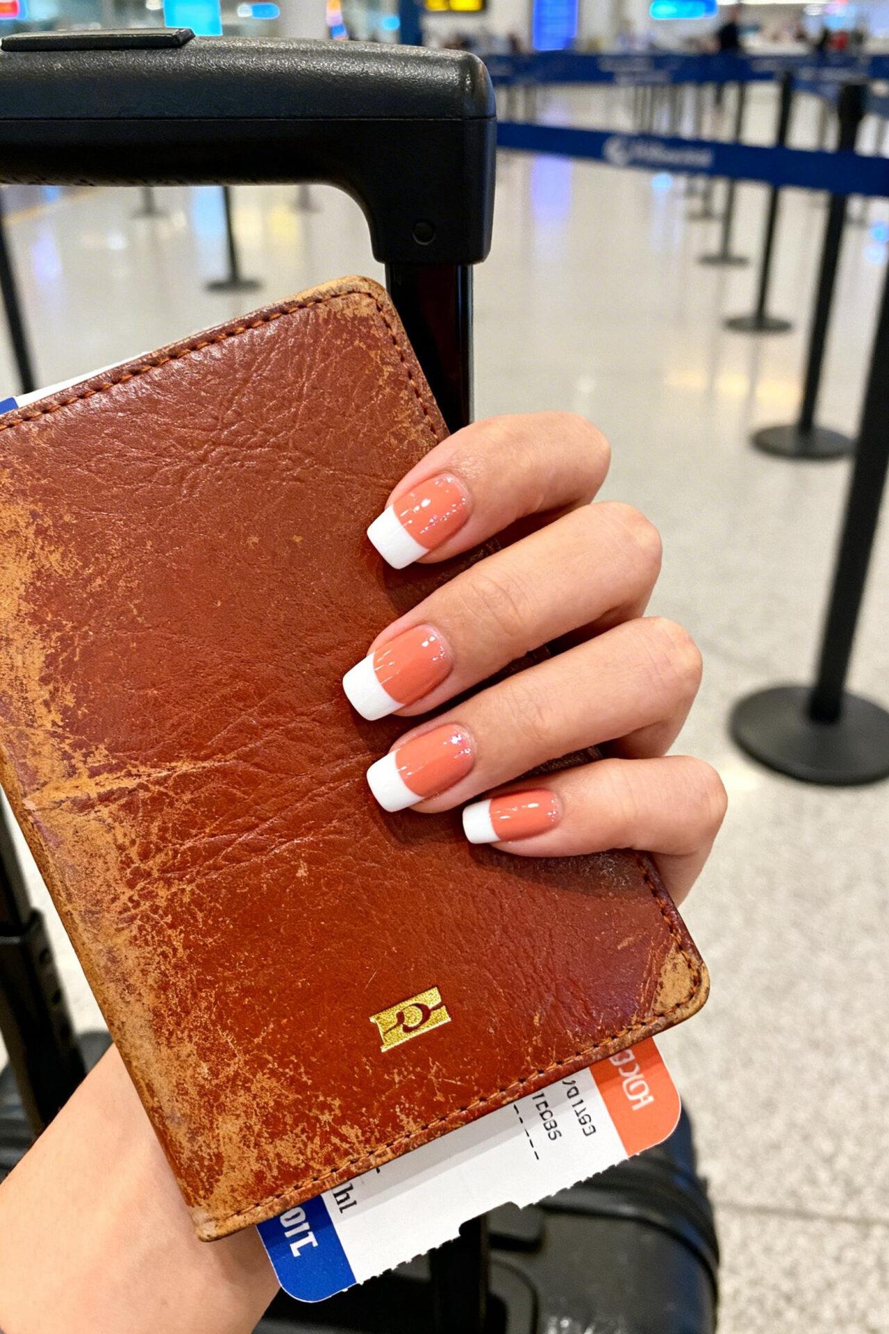 Almond French Tips - peachy base