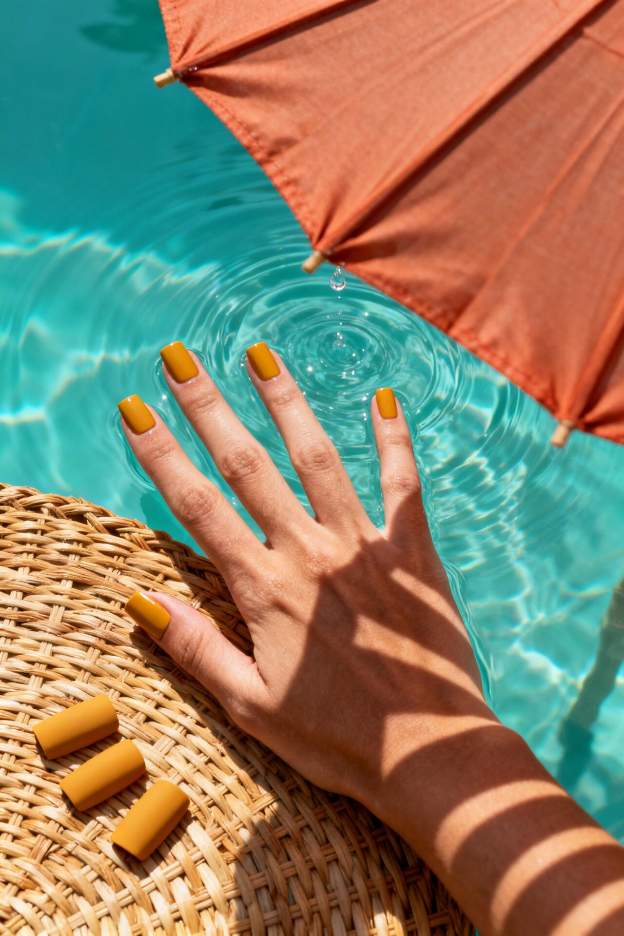 Square Summer Nails - Mustard gold matte