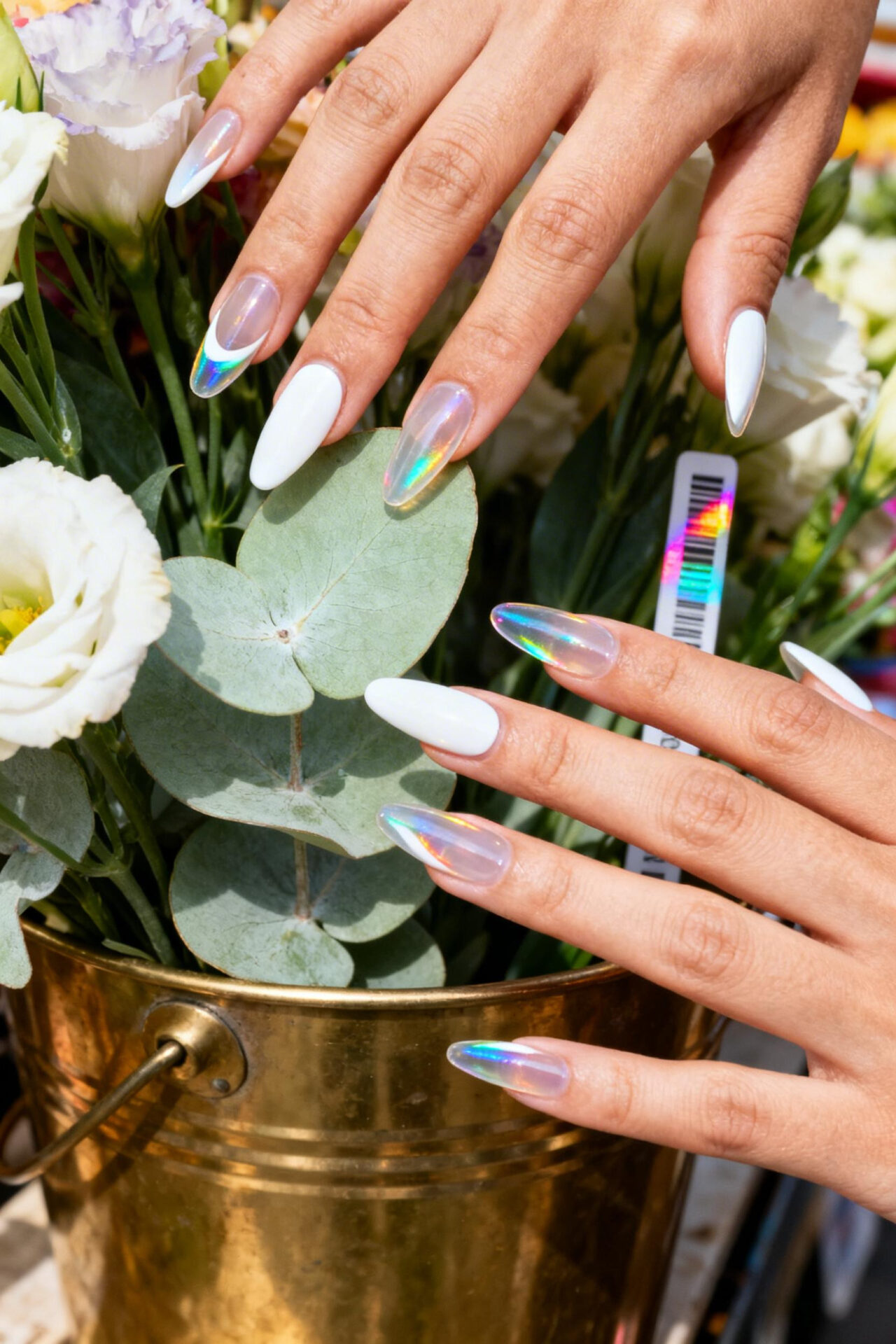 Light Cat Eye Nails - jelly translucent white