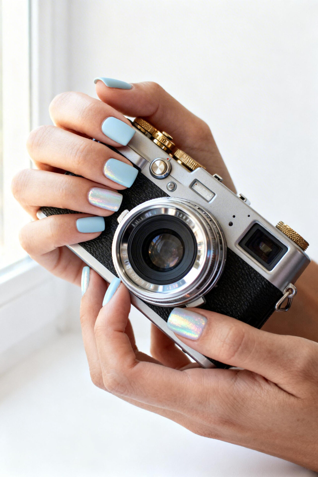 Light Blue Nails - pastel satin