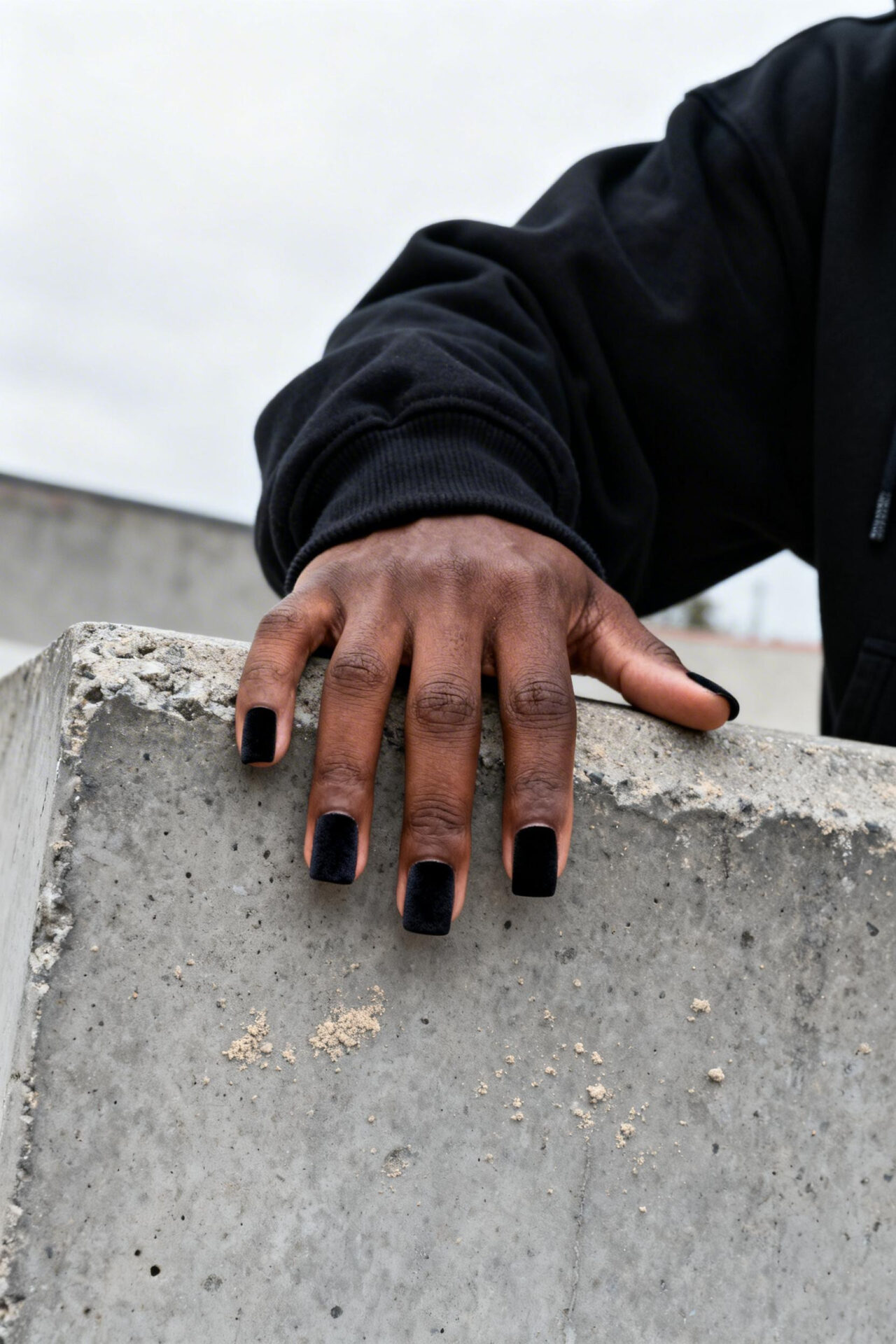 Black square nails matte velvet