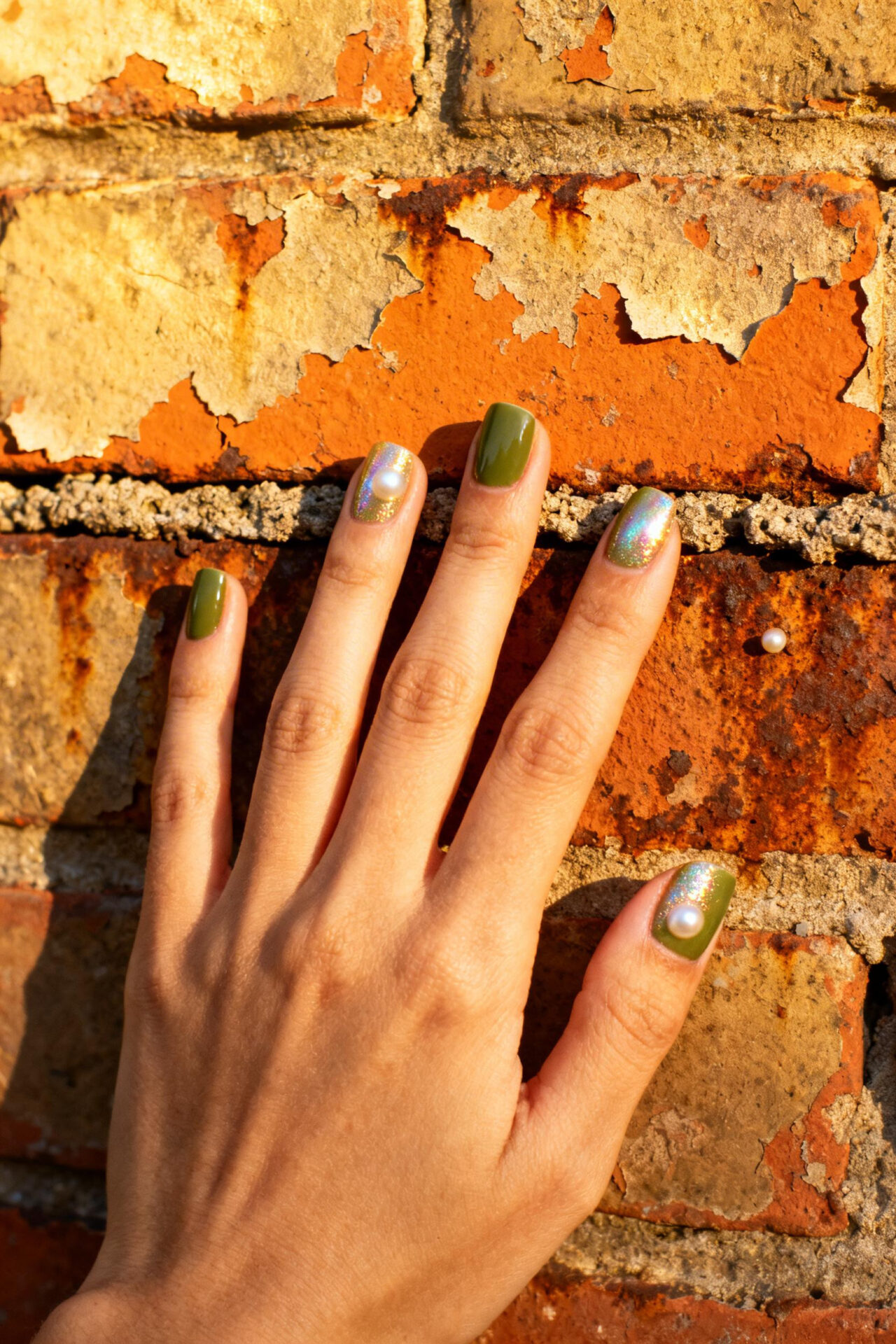 Green Aura Nails - emerald shimmer squoval