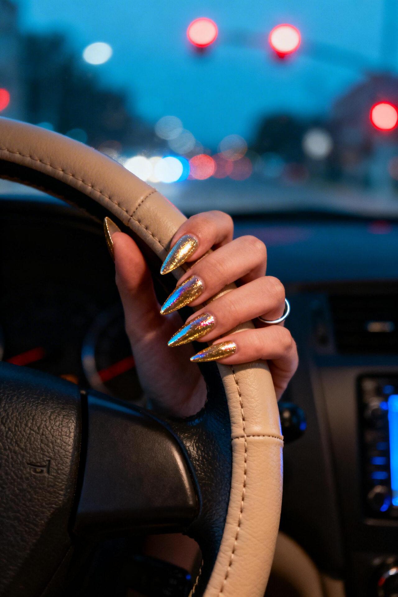 Elegant Prom Nails - champagne gold stiletto