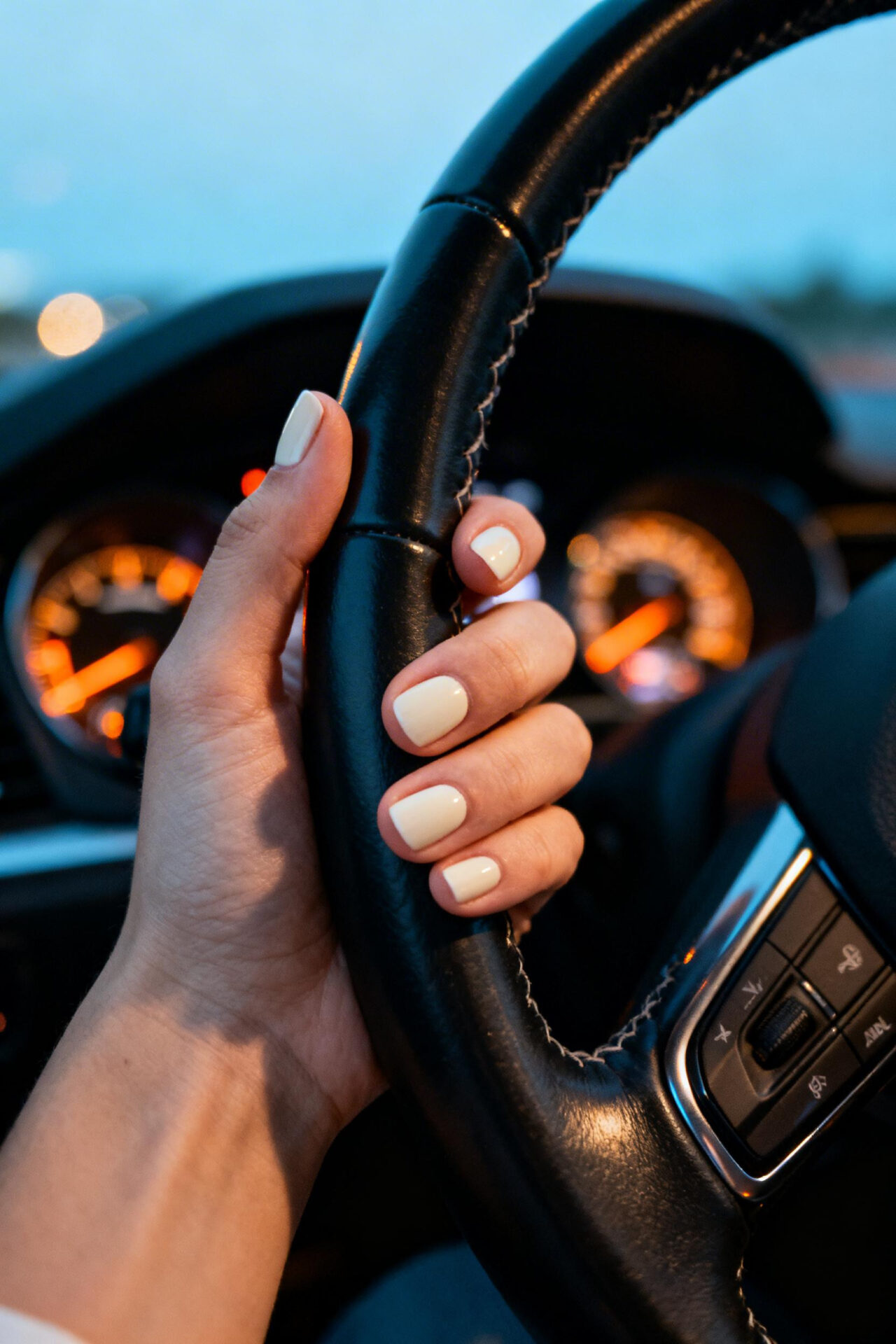 Soft Square Nails - ivory cream